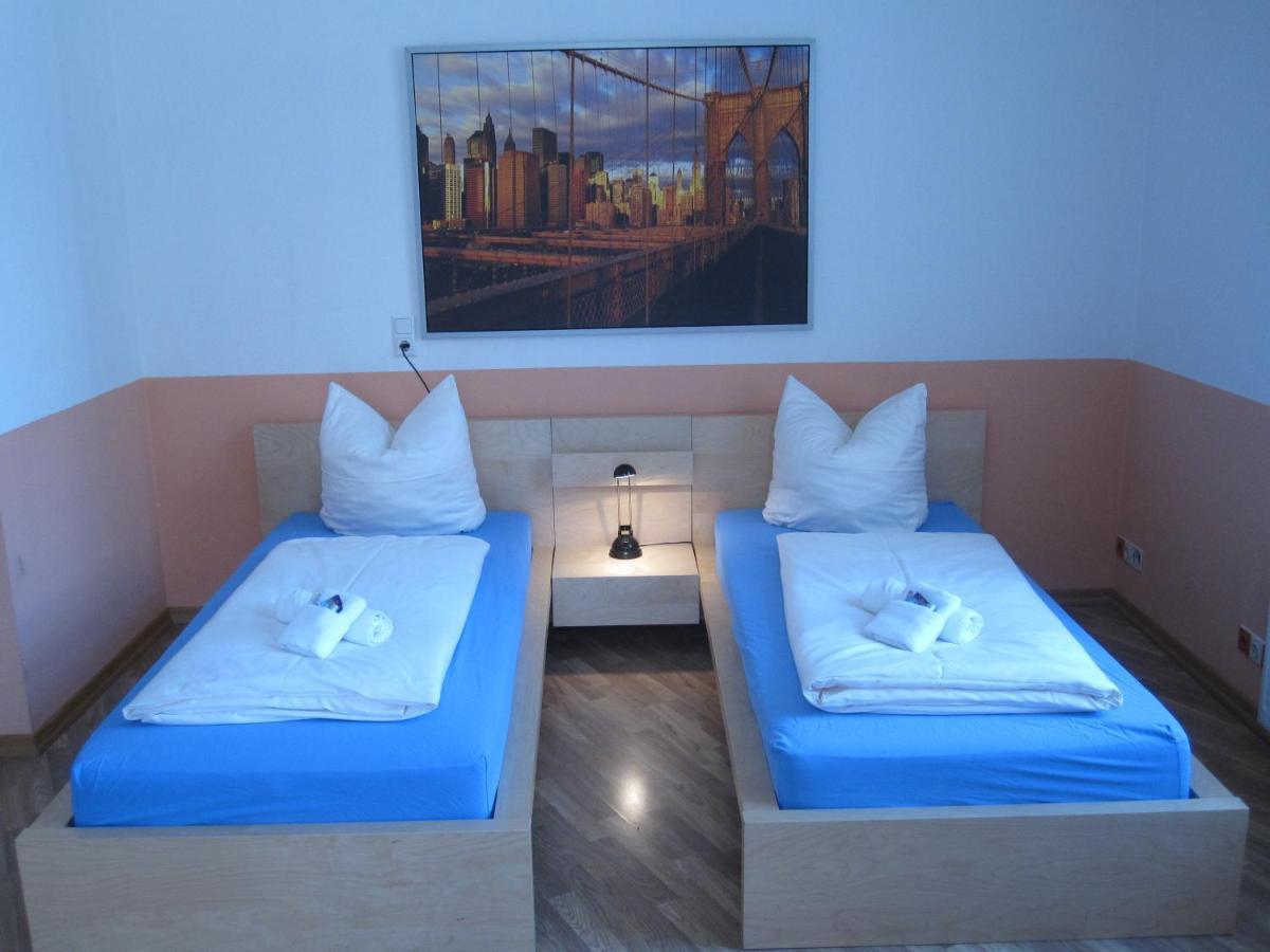 Hotel My Bed Dresde Extérieur photo